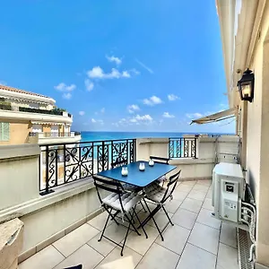 Apartment 'le Victoria Beach' Vue Plein Centre, Spacieux, Menton